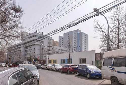 深圳铝电解电容B32304A5202B025